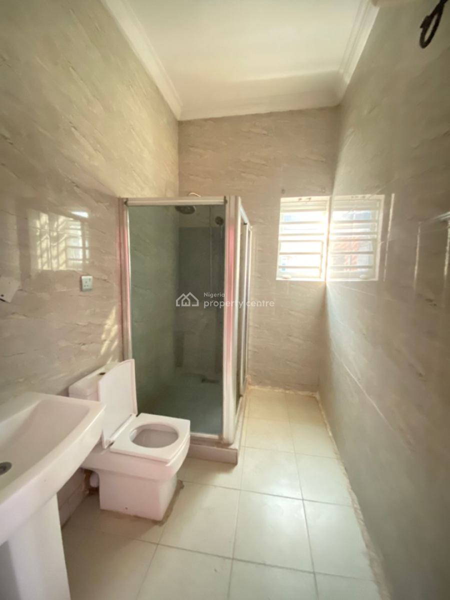 4 Bedroom, Ikota, Lekki, Lagos, Semi-detached Duplex for Rent