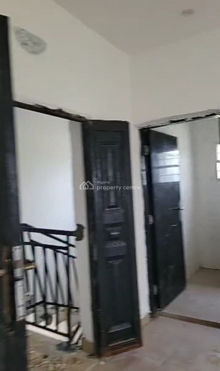 Modern Room Selfcon @ Akins Ajah.{ Video}, Marshy Hills Estate, Akins Off Addo Road, Ajah, Lagos, Self Contain (single Rooms) for Rent