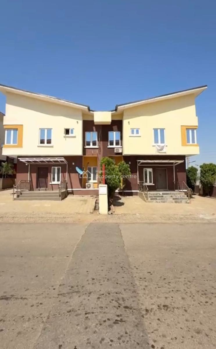 Luxury 4bedroom En-suite Duplex +maid Room +acs+ Tarred Road, Life Camp Main, Life Camp, Abuja, Semi-detached Duplex for Sale