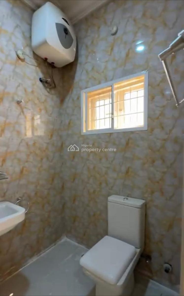 Luxury Bedroom En Suite Semi Detached Duplex+acs+tarred Road, Life Camp Main, Life Camp, Abuja, Semi-detached Duplex for Sale
