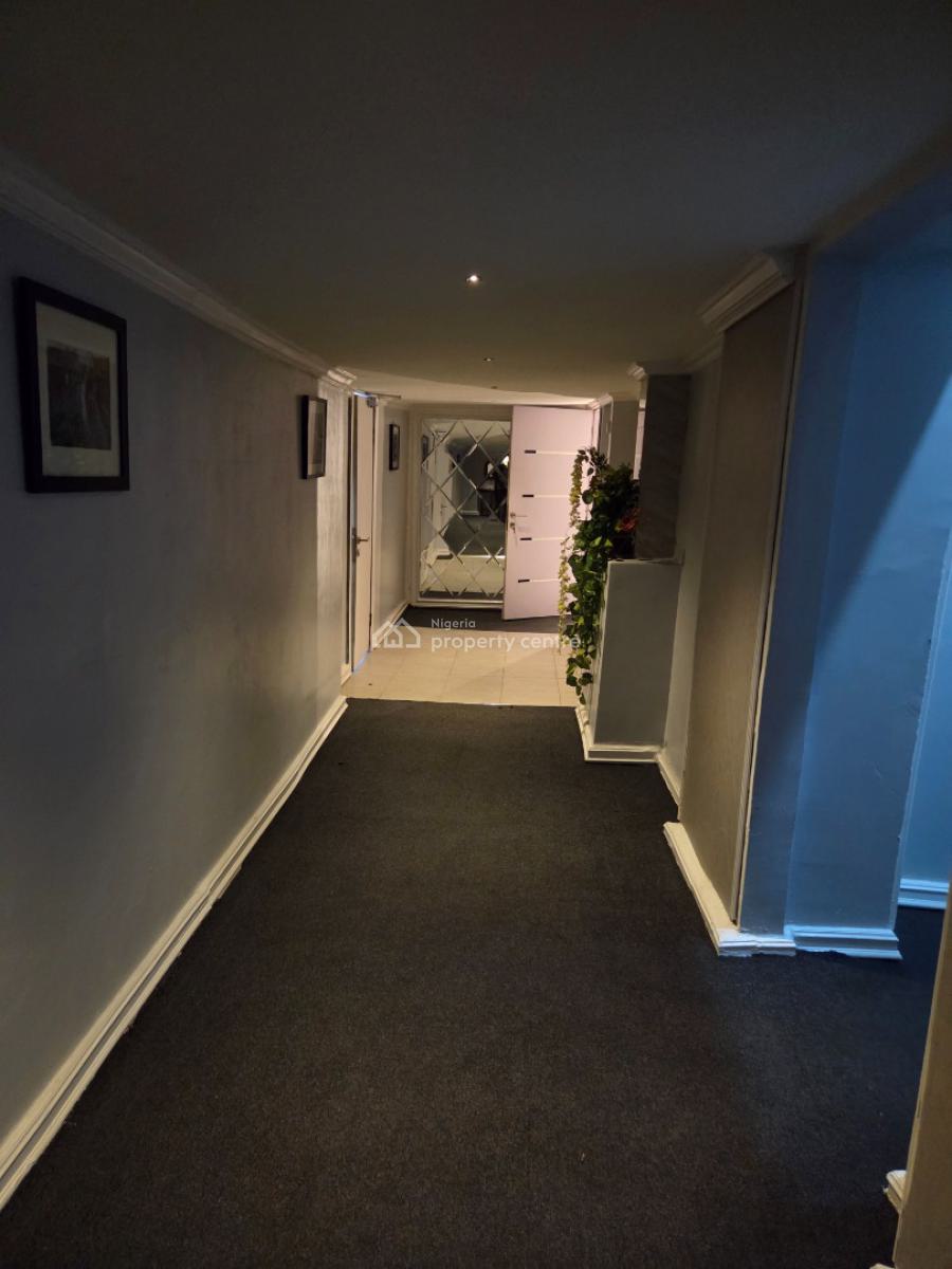 a Furnished Waterfront 3 Bedroom  Apartment, Lekki Phase 1, Lekki, Lagos, Commercial Property for Rent