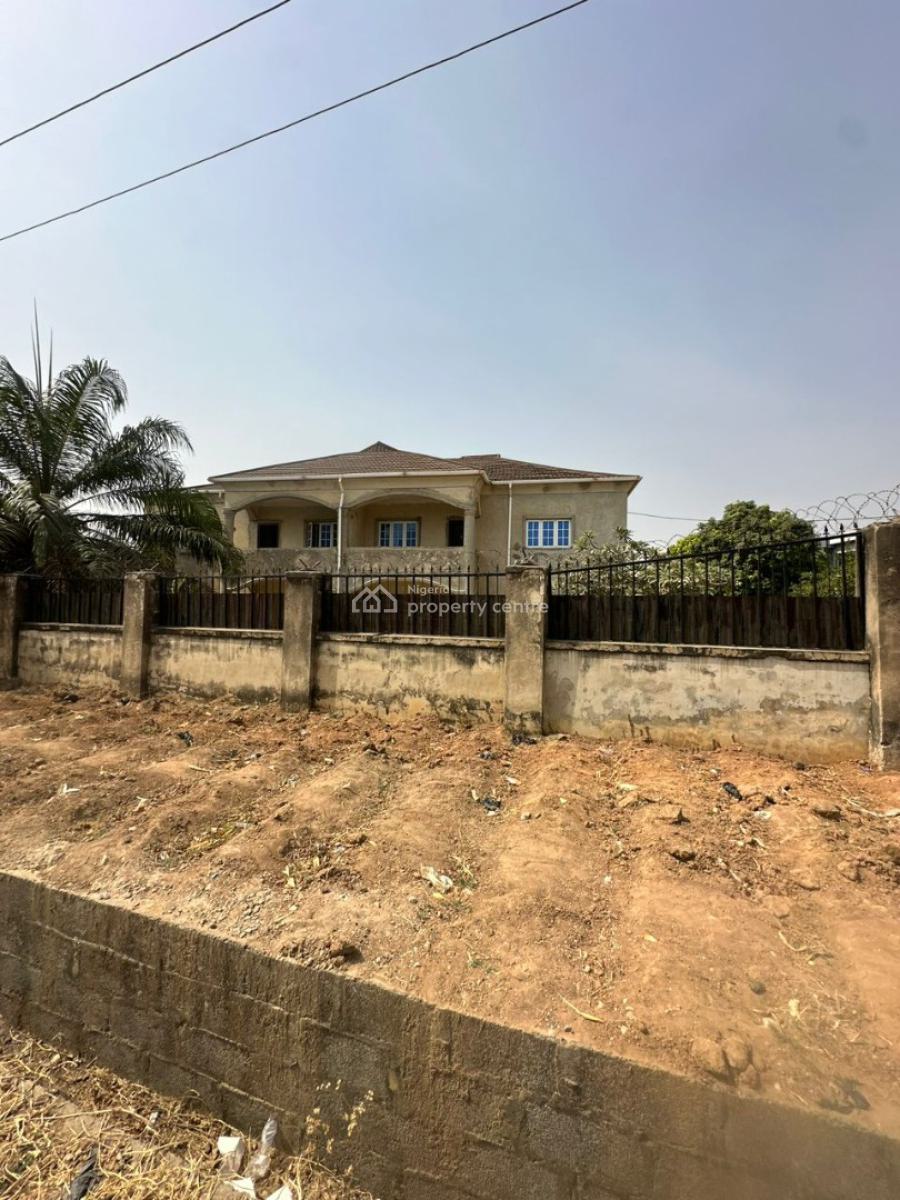 Massive 6-bedroom Semi-detached Duplex, Kado, Abuja, Semi-detached Duplex for Sale
