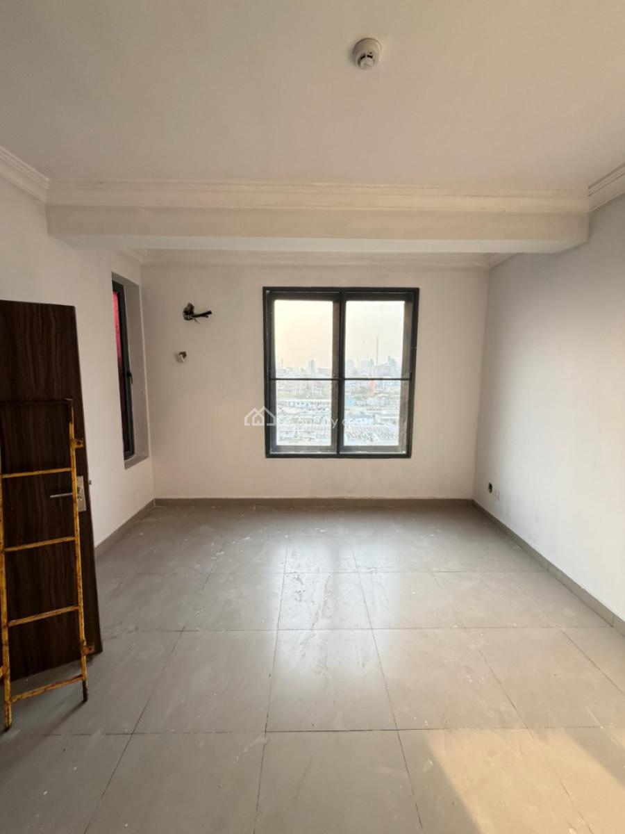 Spacious Service 3bedroom Flat with Bq, Vi Lekki, Lekki, Lagos, Flat / Apartment for Rent