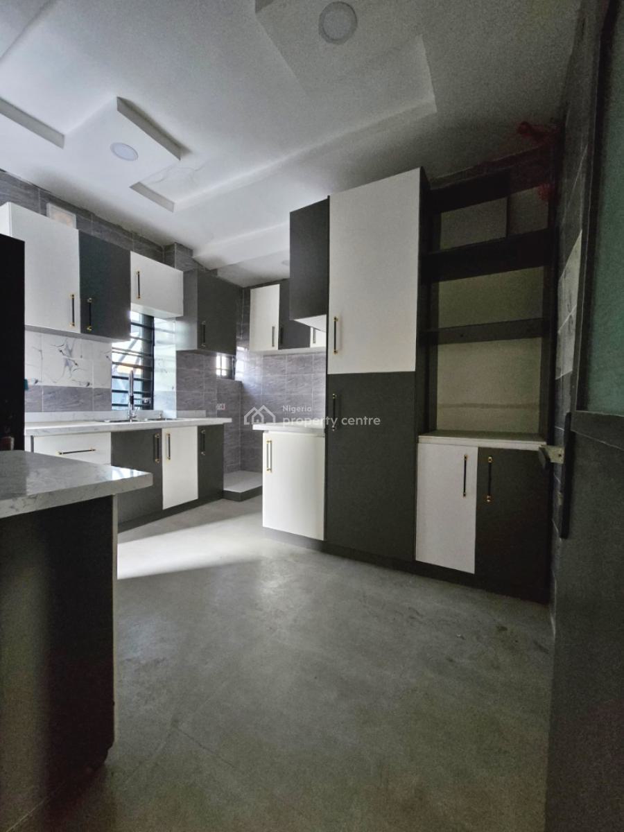 Luxurious 5 Bedroom Self Compound Terrace Duplex, Mende, Maryland, Lagos, Terraced Duplex for Sale