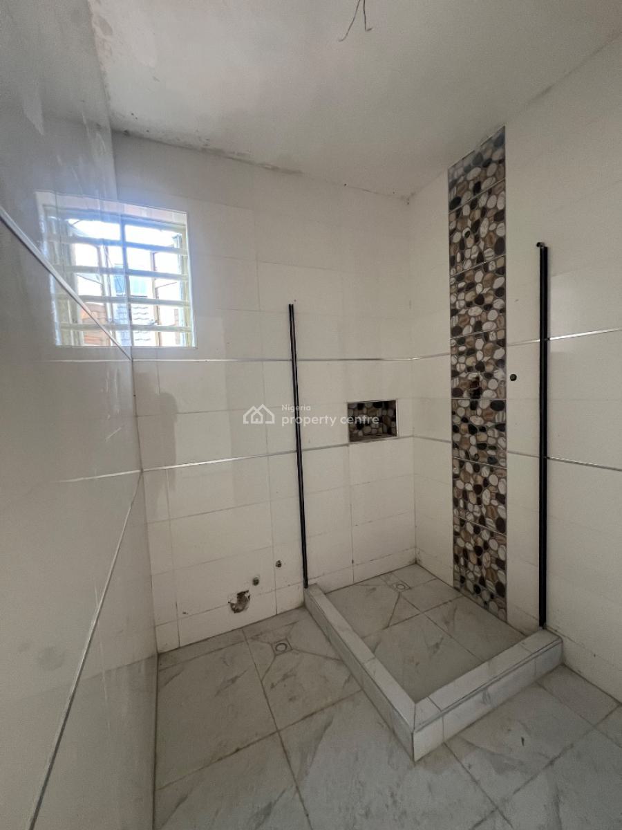 2 Bedrooms, Ologolo, Lekki, Lagos, Flat / Apartment for Sale