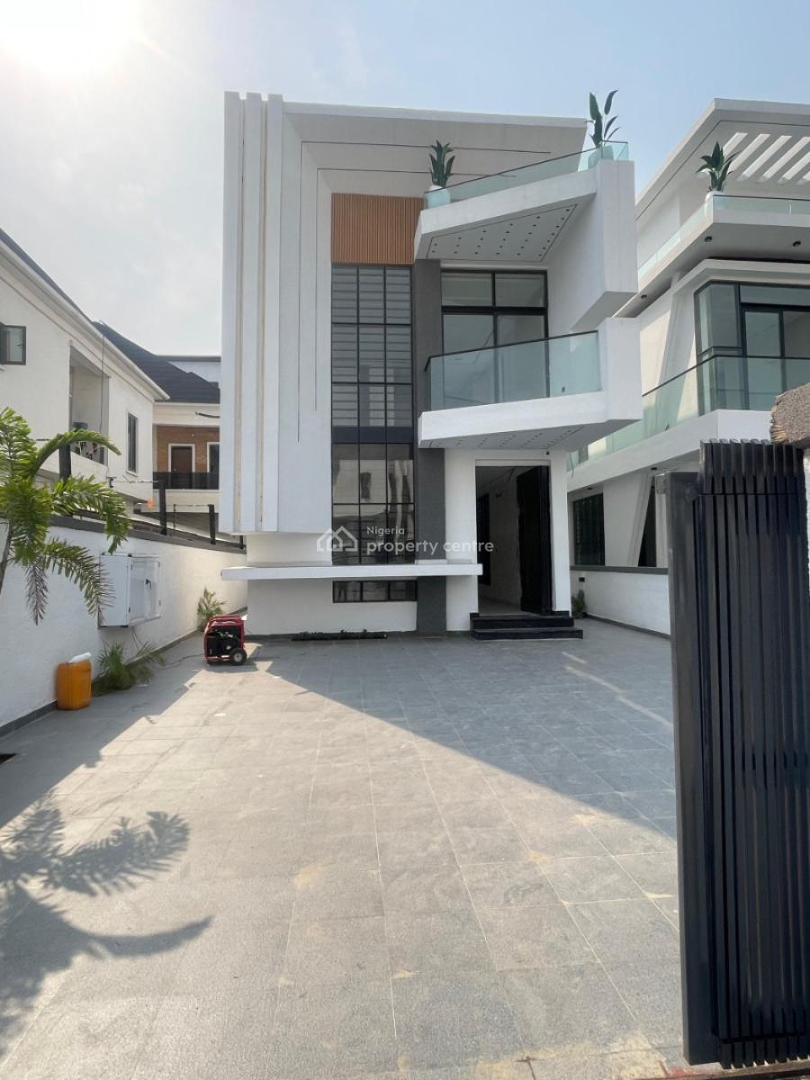 Aesthetically Pleasing 5 Bedroom Detached Duplex with Luxury Finish, Within a Prestigious Estate in The Chevron Toll Gate, Chevron Axis, Lekki, Lagos, Detached Duplex for Sale