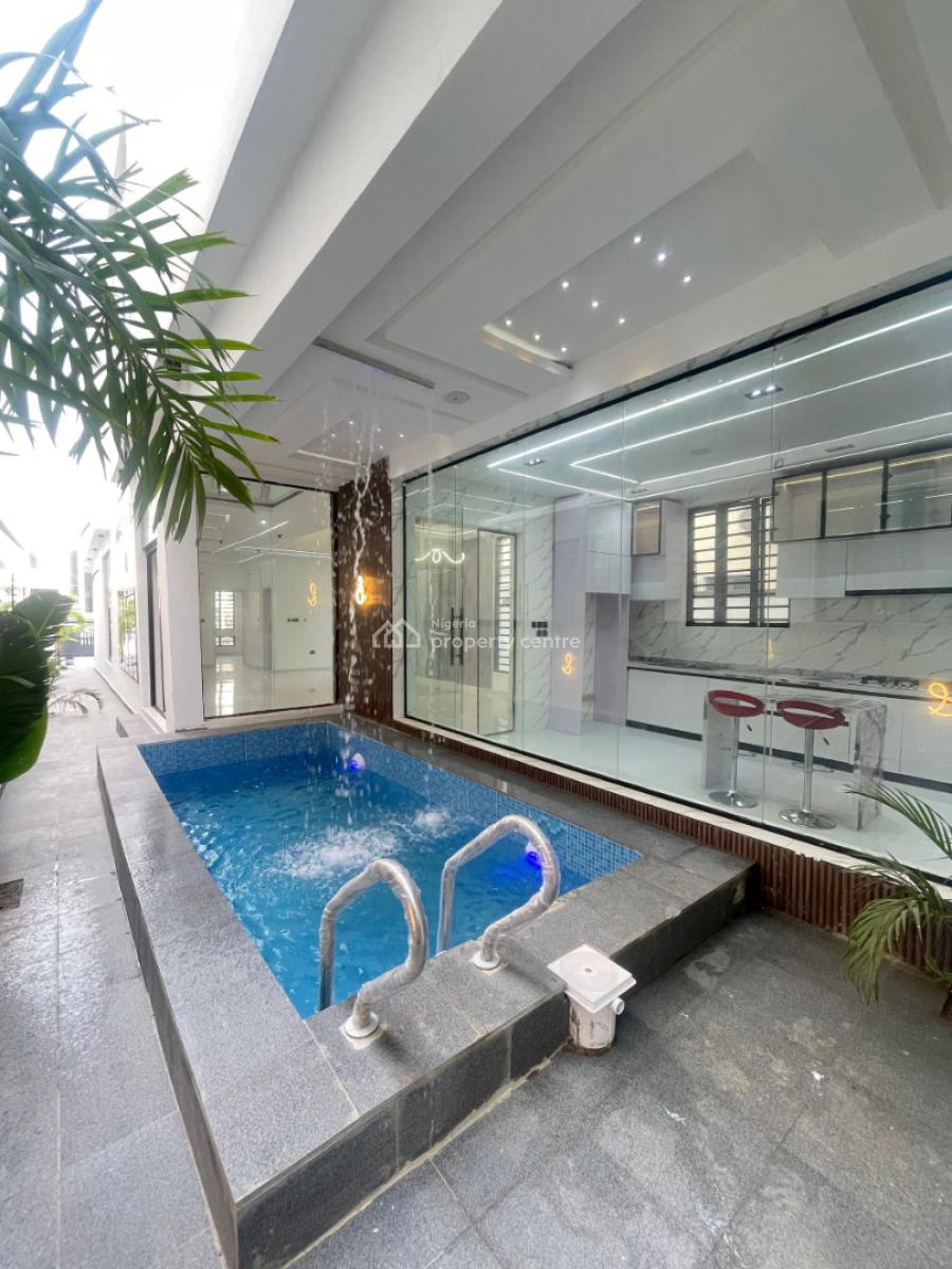 Aesthetically Pleasing 5 Bedroom Detached Duplex with Luxury Finish, Within a Prestigious Estate in The Chevron Toll Gate, Chevron Axis, Lekki, Lagos, Detached Duplex for Sale