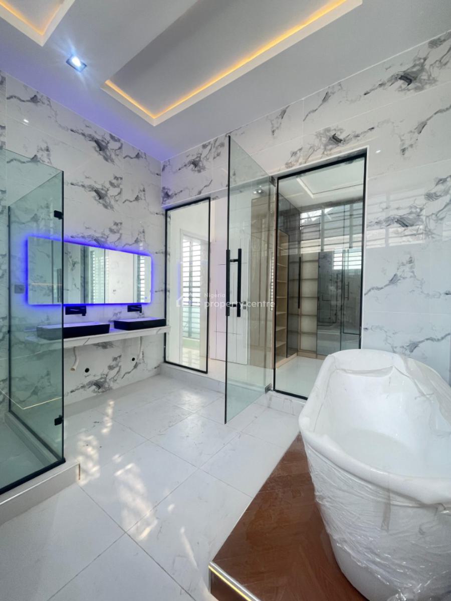 Aesthetically Pleasing 5 Bedroom Detached Duplex with Luxury Finish, Within a Prestigious Estate in The Chevron Toll Gate, Chevron Axis, Lekki, Lagos, Detached Duplex for Sale