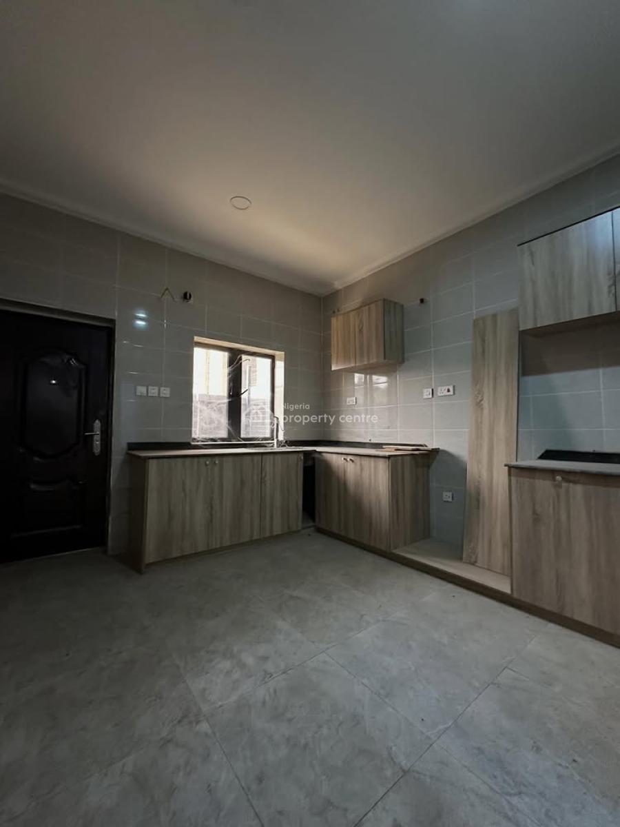 Pristine 4bedroom Terrace Duplex, Kado, Abuja, Terraced Duplex for Sale