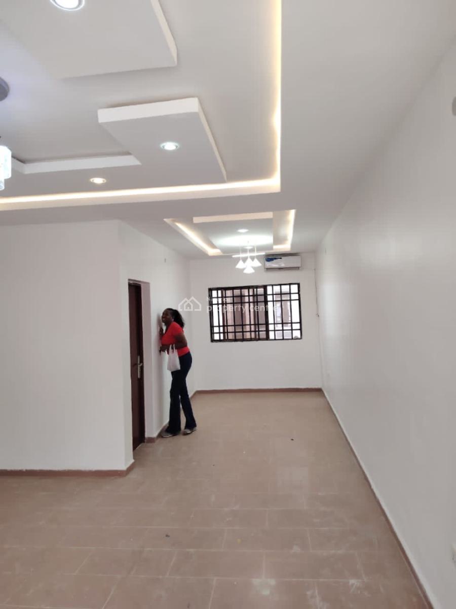 Luxury 3 Bedroom Apartment in a Nice Neighborhood, Off 3rd Avenue, Gwarinpa, Abuja, Flat / Apartment for Rent