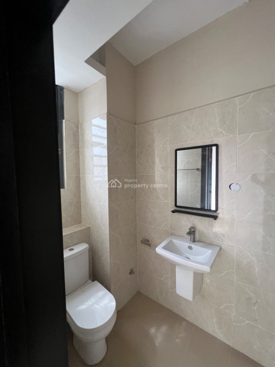 3 Bedrooms, Admiraty, Lekki Phase 1, Lekki, Lagos, Flat / Apartment for Rent