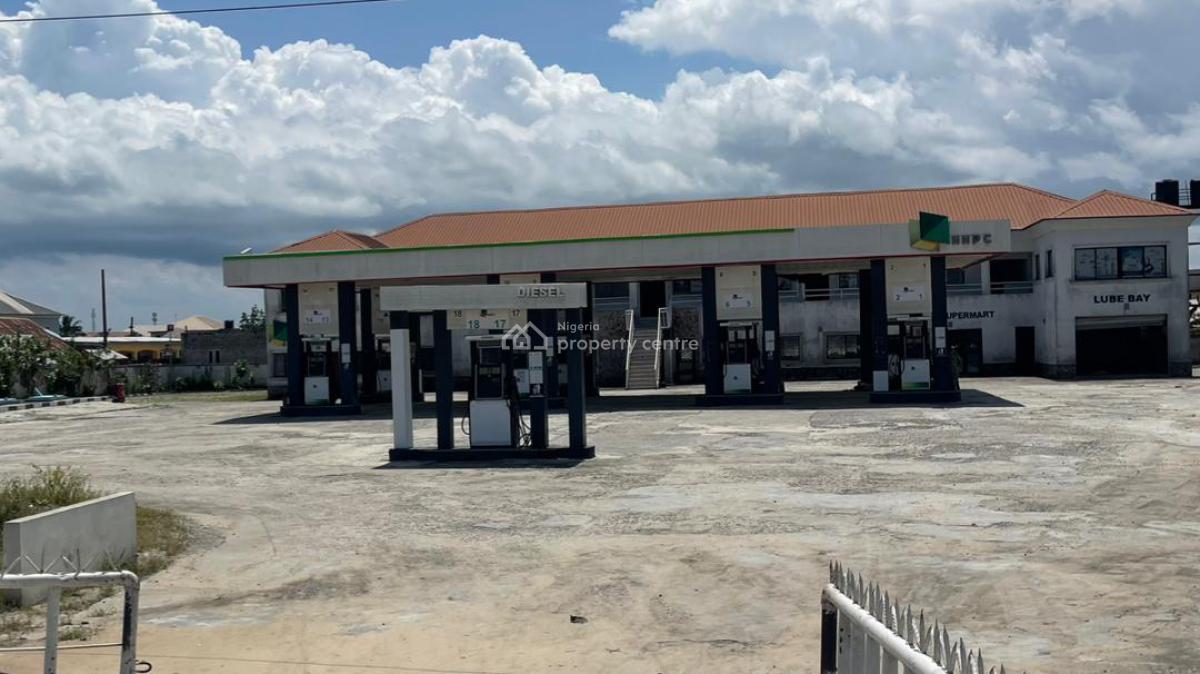 Functioning Filling Station, Lekki, Lagos, Filling Station for Sale