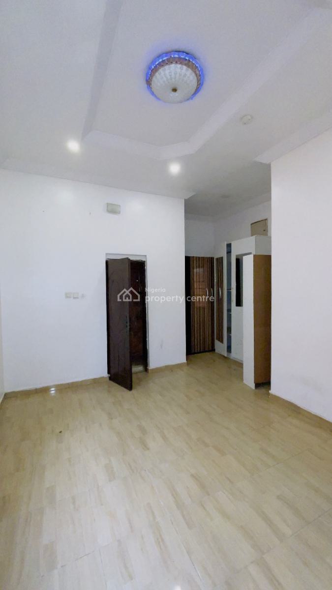 Spacious Mini-flat with Guest Toilet., Bera Estate, Idado, Lekki, Lagos, Mini Flat (room and Parlour) for Rent