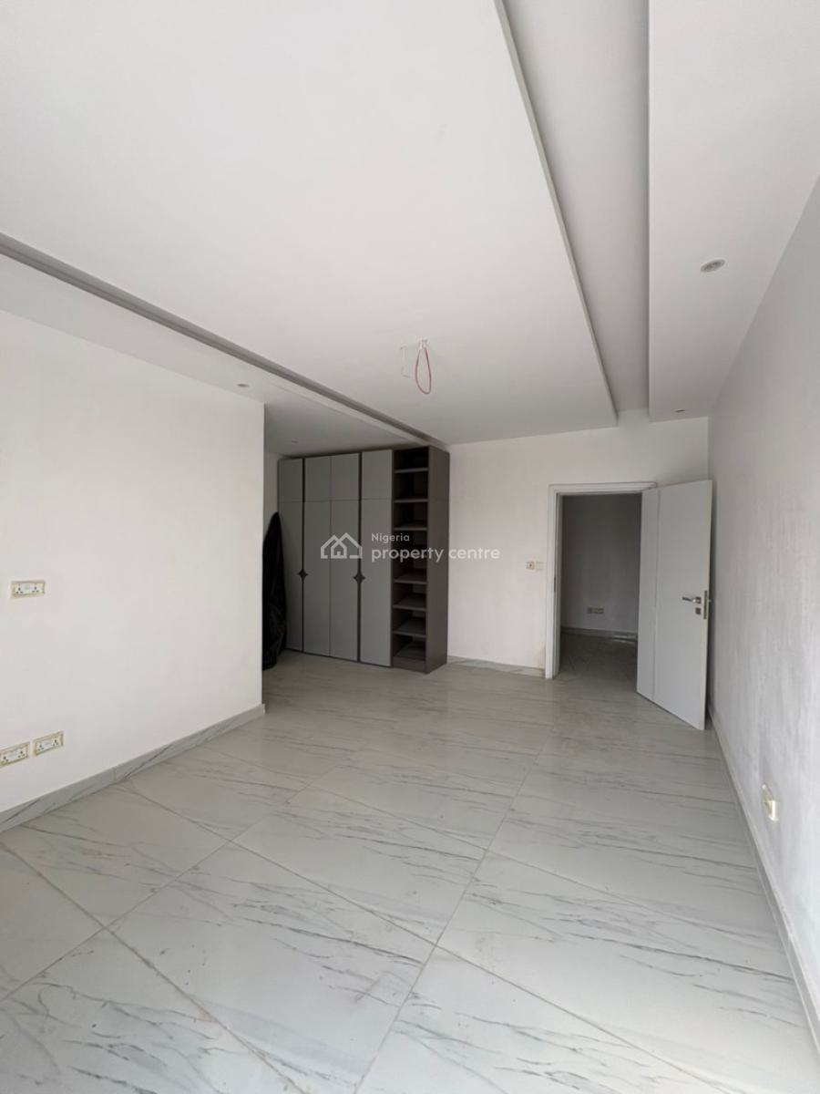 Exquisite Spacious 30 Bedroom Blocks of Flat, Ikate, Lekki Phase 1, Lekki, Lagos, House for Rent