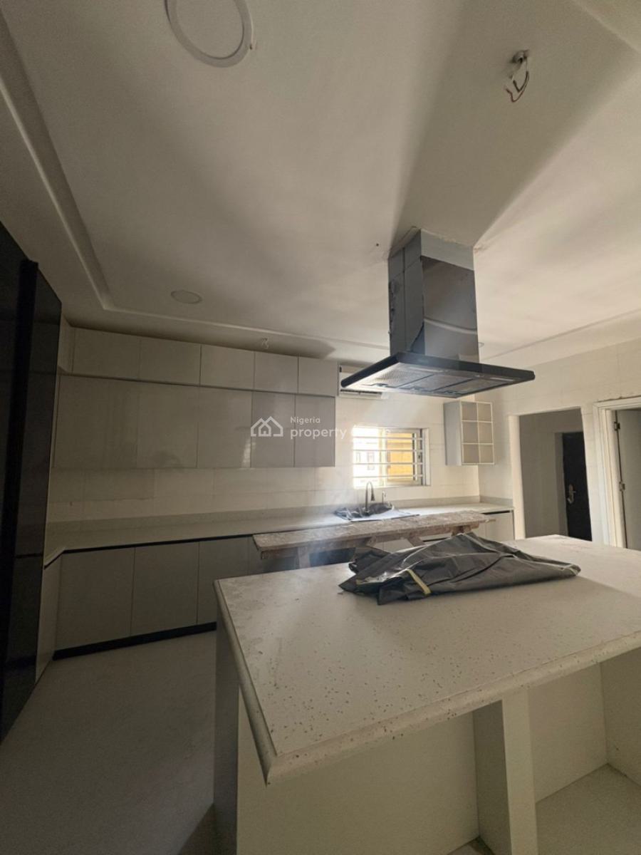 Exquisite Spacious 30 Bedroom Blocks of Flat, Ikate, Lekki Phase 1, Lekki, Lagos, House for Rent