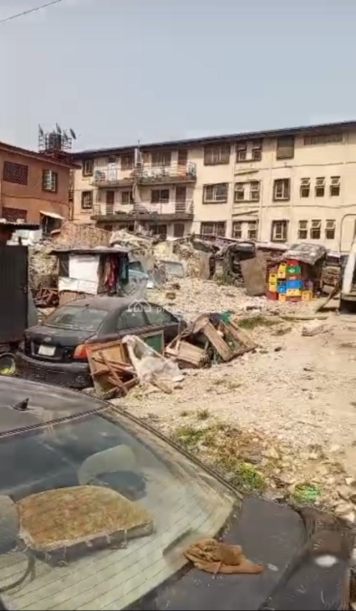 Ebute Metta Yaba  Size: 2 Plot  Corner Piece   Price: 300m Asking.  Ti, Ebute Metta, Yaba, Lagos, Mixed-use Land for Sale