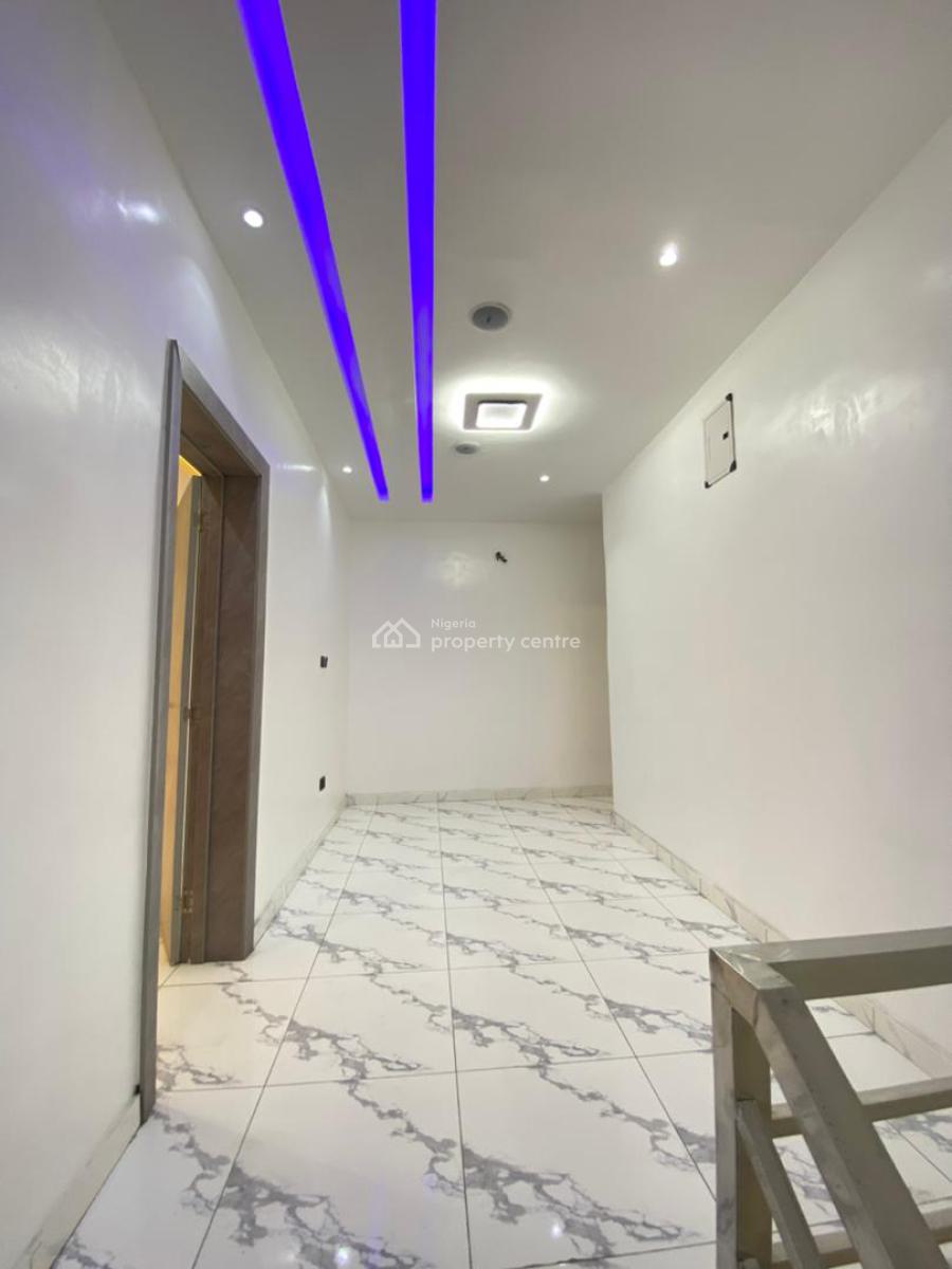 4 Bedroom, Lekki Phase 1, Lekki, Lagos, Terraced Duplex for Sale