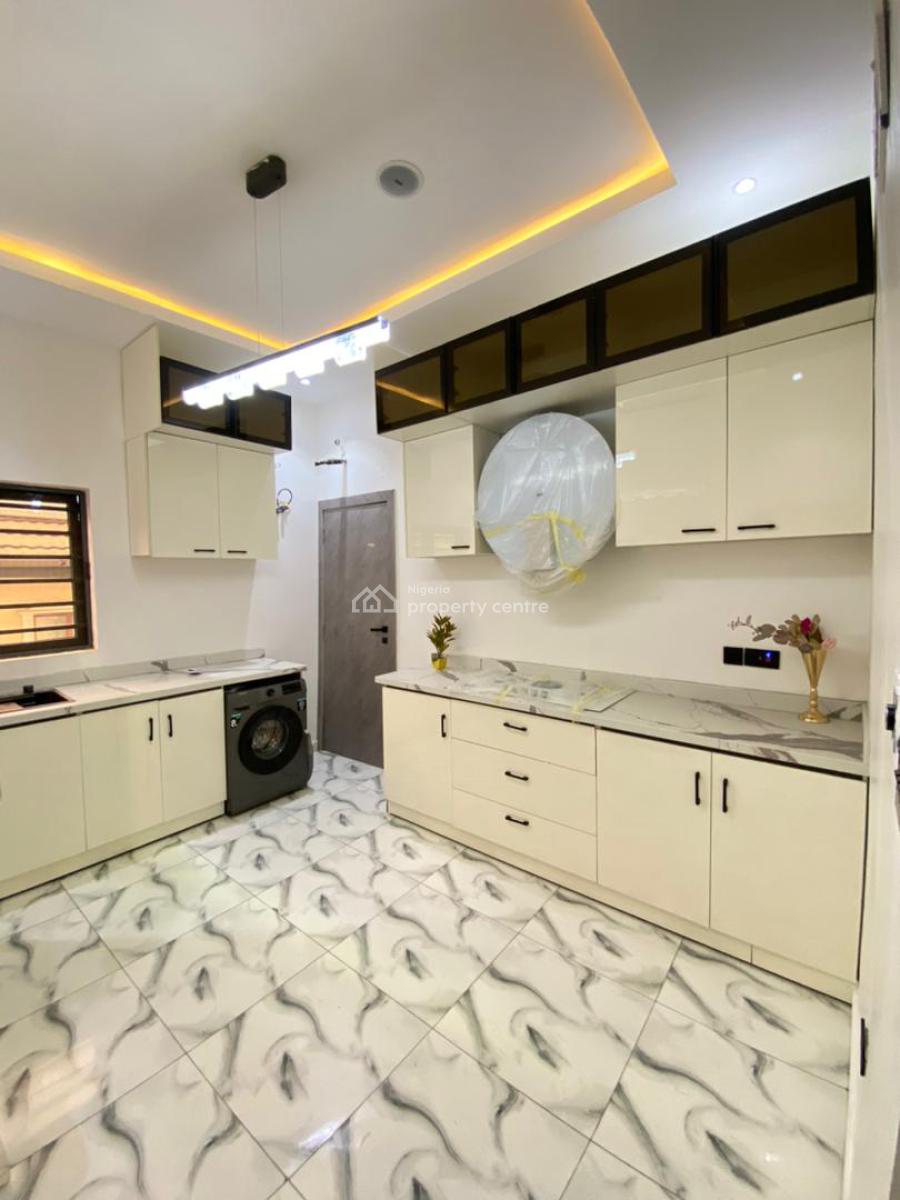 4 Bedroom, Lekki Phase 1, Lekki, Lagos, Terraced Duplex for Sale