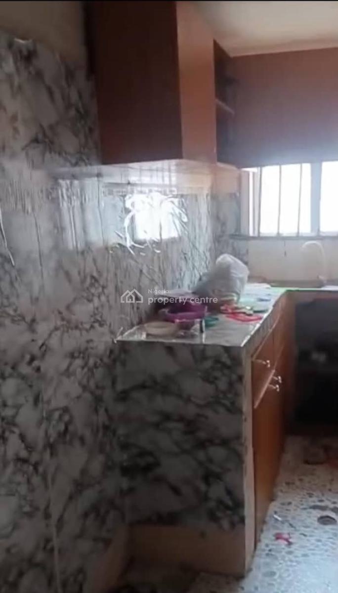 Lovely 2 Bedroom Flat, Off Brown Road, Aguda, Surulere, Lagos, Flat / Apartment for Rent