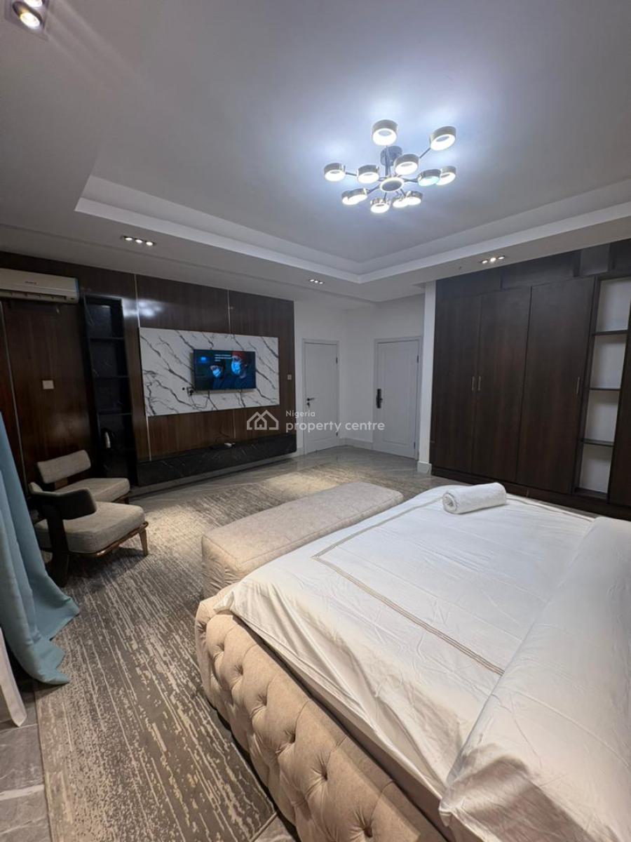 Beautifully Furnished 2-bedroom Apartment with Pool & Gym, Ikoyi, Lagos, Flat / Apartment Short Let