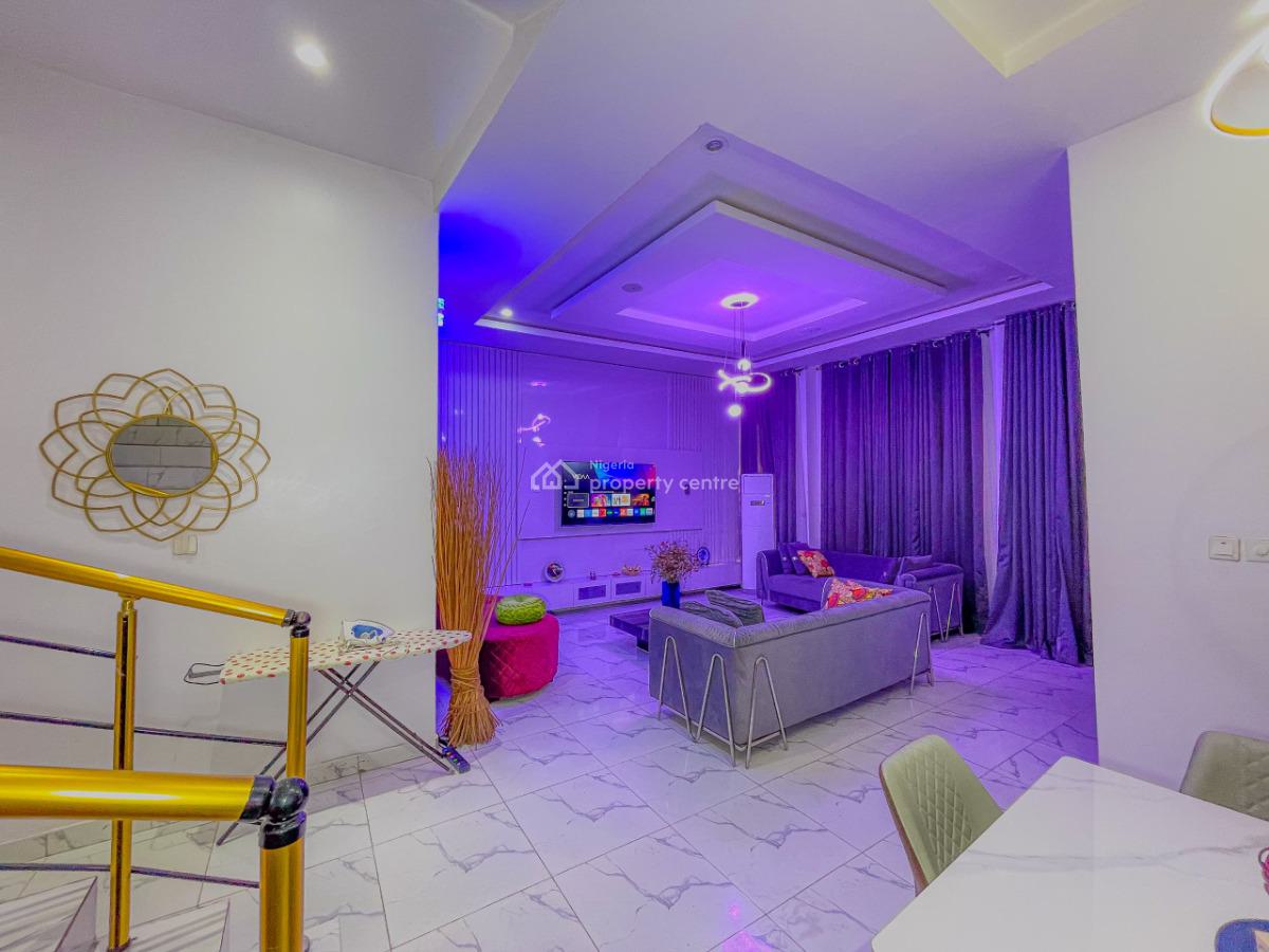 3 Bedroom Duplex, Royal Pine Road Orchid, Lekki, Lagos, Self Contain (single Rooms) Short Let