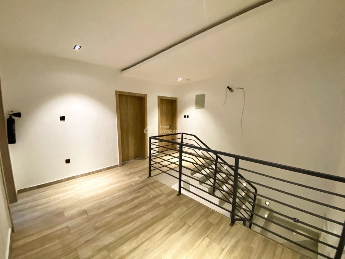 Exquisite 4 Bedroom Maisonette, Ikate, Lekki Phase 1, Lekki, Lagos, Flat / Apartment for Rent