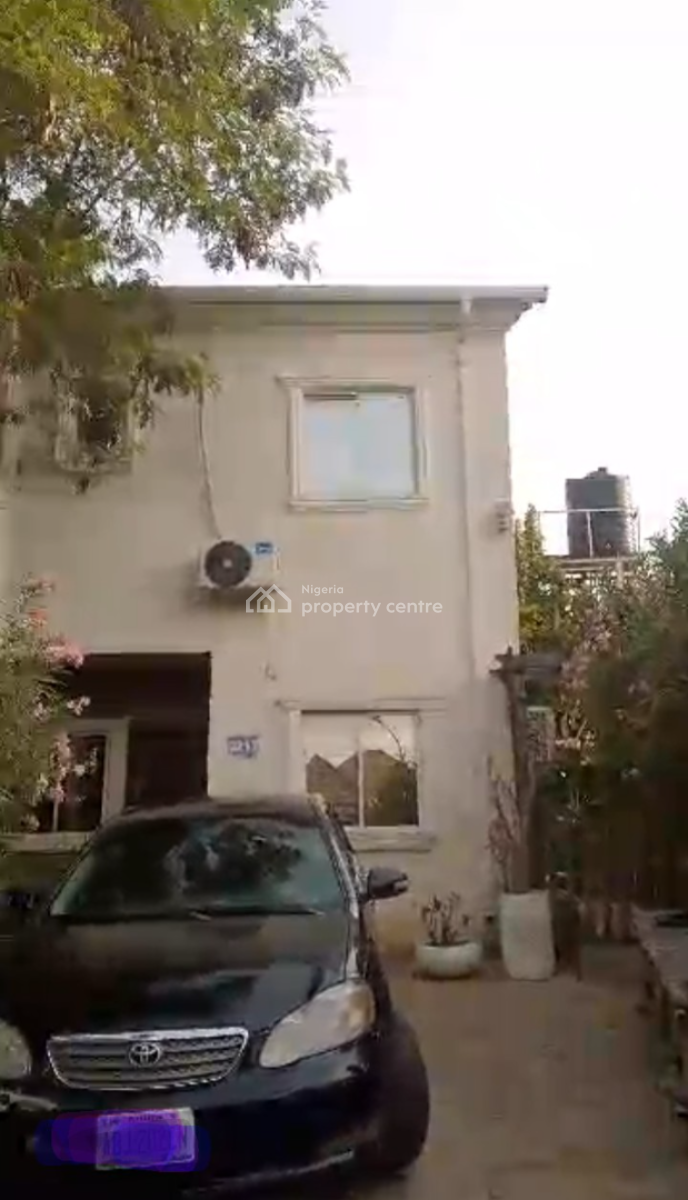 Clean 3 Bedroom Duplex Plus Bq, Naf Valley Estate, Asokoro District, Abuja, Semi-detached Duplex for Sale