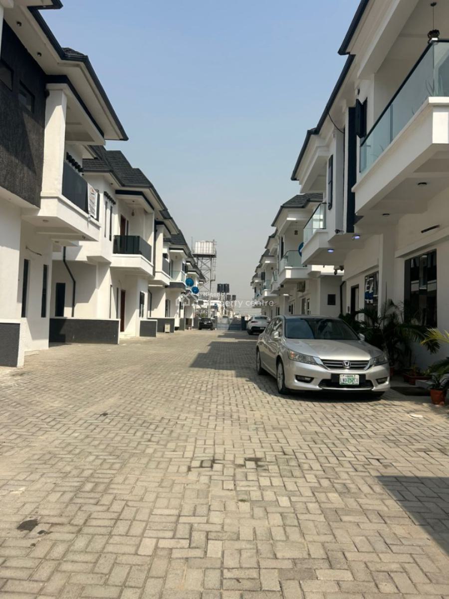 4-bedroom Duplex, Ikota, Lekki, Lagos, Terraced Duplex for Sale