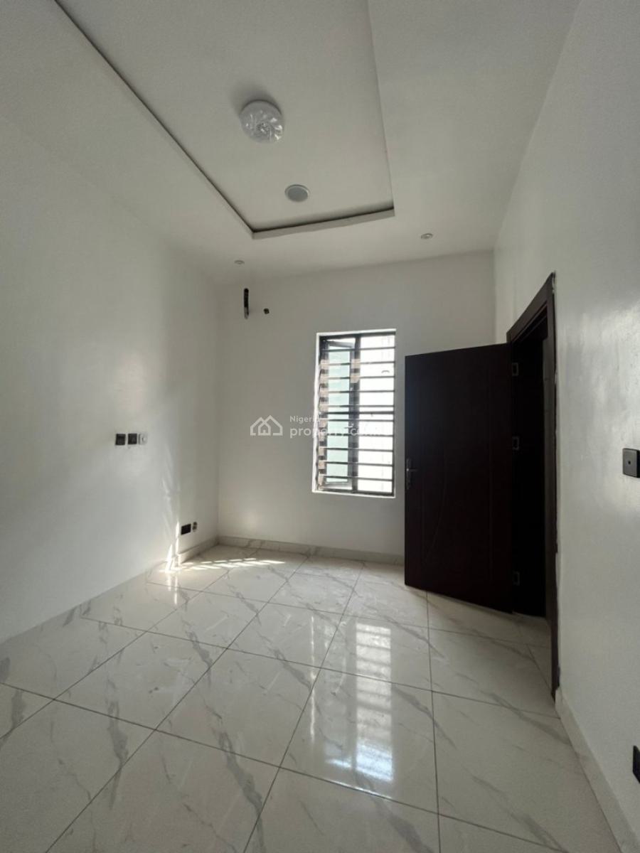 4-bedroom Duplex, Ikota, Lekki, Lagos, Terraced Duplex for Sale