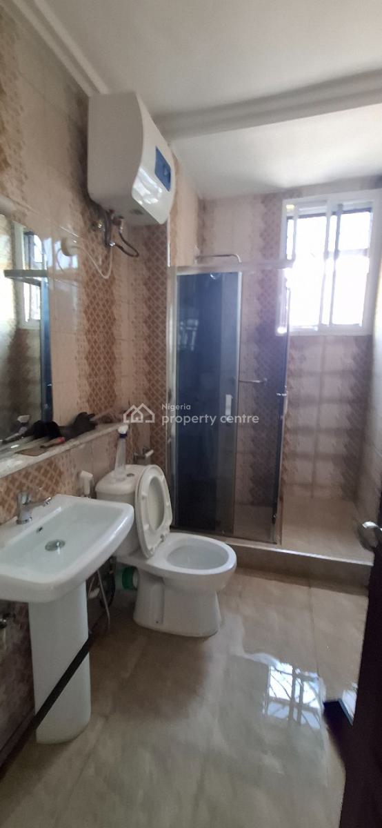 Standard 3 Bedroom Apartment with Bq, Jahi, Abuja, Flat / Apartment for Rent