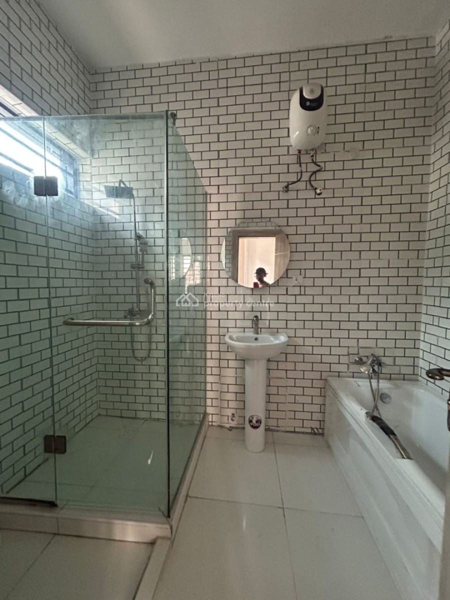 4-bedroom Terrace Duplex, Ikota, Lekki, Lagos, Terraced Duplex for Sale