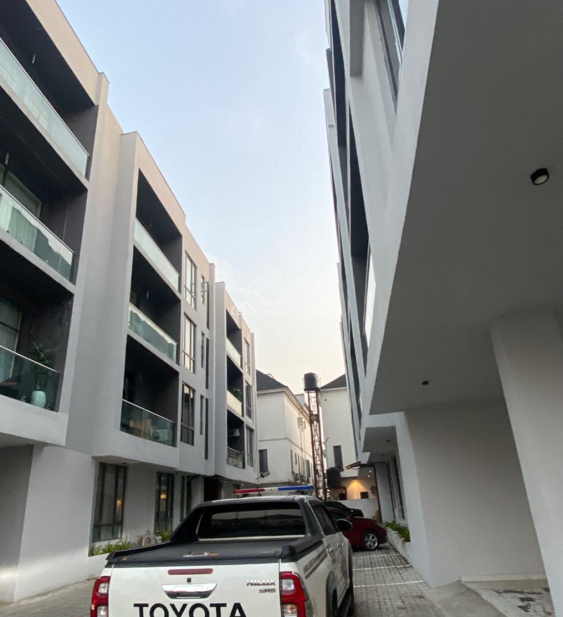 Lixiury New Standard 2bedroom Flat (ground Floor ), Chevron, Lekki, Lagos, Flat / Apartment for Rent