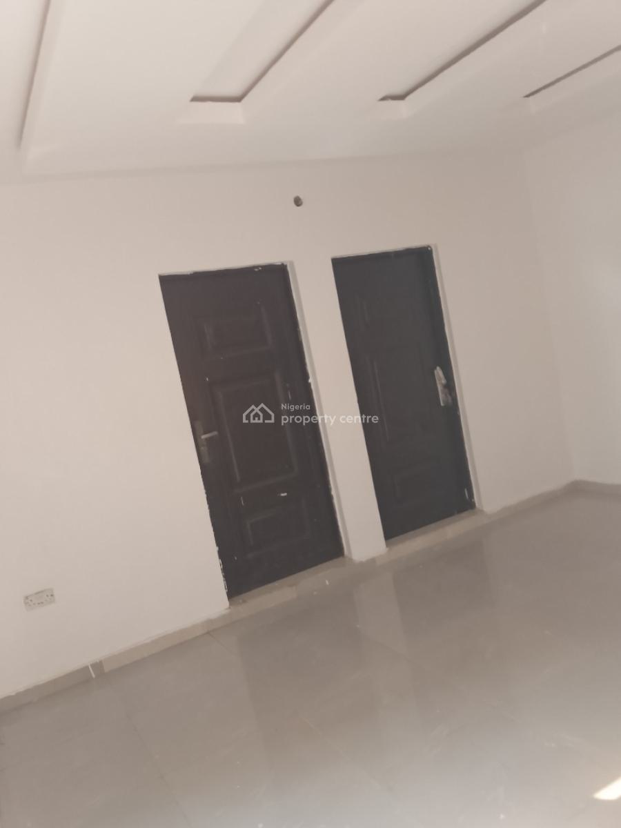 Luxury Room and Parlor Self Contained, Ebute Estate, Ebute, Ikorodu, Lagos, Mini Flat (room and Parlour) for Rent