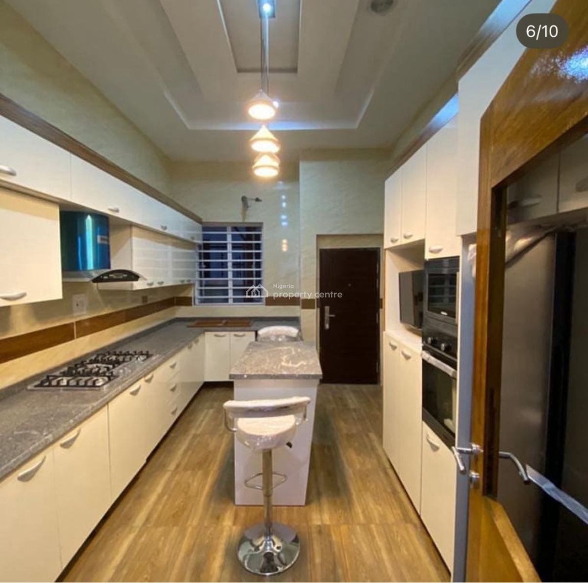 2bedroom Apartment          Location: Ikota Gra, Ikota Gra, Lekki, Lagos, House for Rent