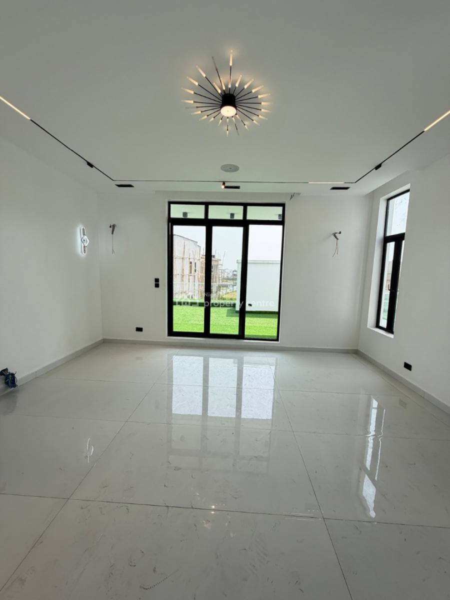 5bedroom Detached House with Swimming Pool and Cinema in Lekki Lagos, Lekki Phase 1, Lekki, Lagos, Detached Duplex for Sale