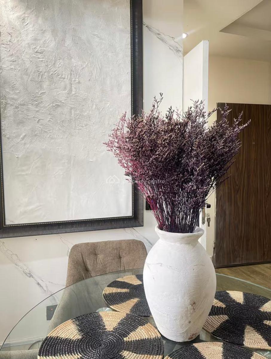 Luxury 2-bedroom Apartment with Pool Table & Tennis, Lekki Phase 1, Lekki, Lagos, Flat / Apartment Short Let