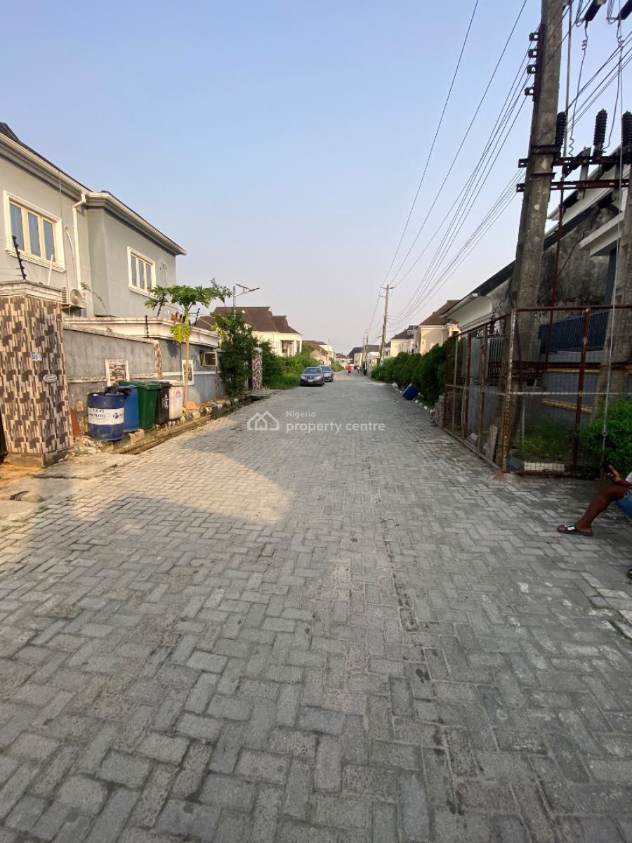 Building for Demolition, Gated Estate By Blenco Supermarket, Sangotedo, Ajah, Lagos, Block of Flats for Sale