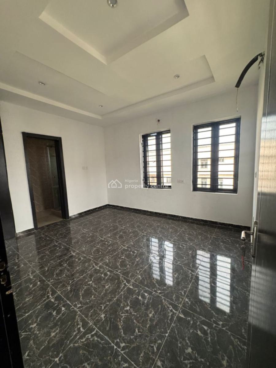 Breath of Freshness in a 3bedroom Duplex, Orchid, Lekki, Lagos, Terraced Duplex for Rent