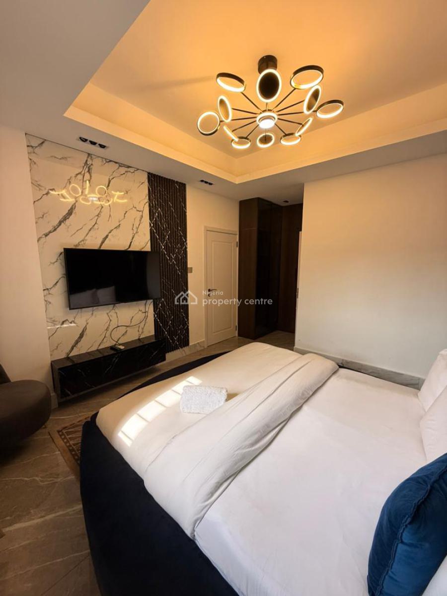 Beautifully Furnished 1-bedroom Apartment with Swimming Pool & Gym, Ikoyi, Lagos, Flat / Apartment Short Let