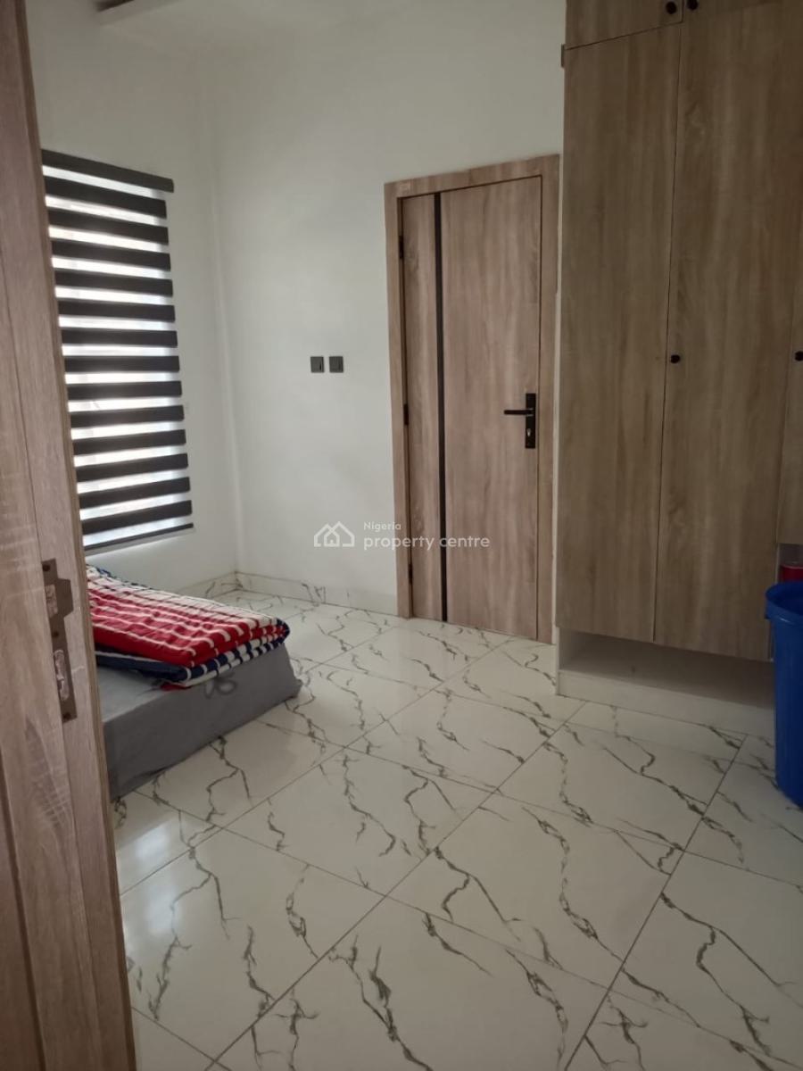 Luxury 4bedroom, Ologolo, Lekki, Lagos, Semi-detached Duplex for Rent