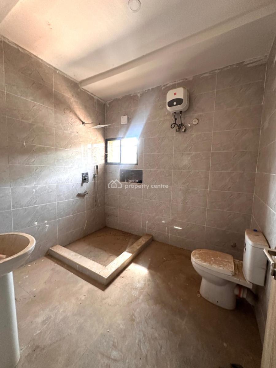 4bedroom Terrace Duplex with a Room Bq, Guzape District, Abuja, Terraced Duplex for Rent