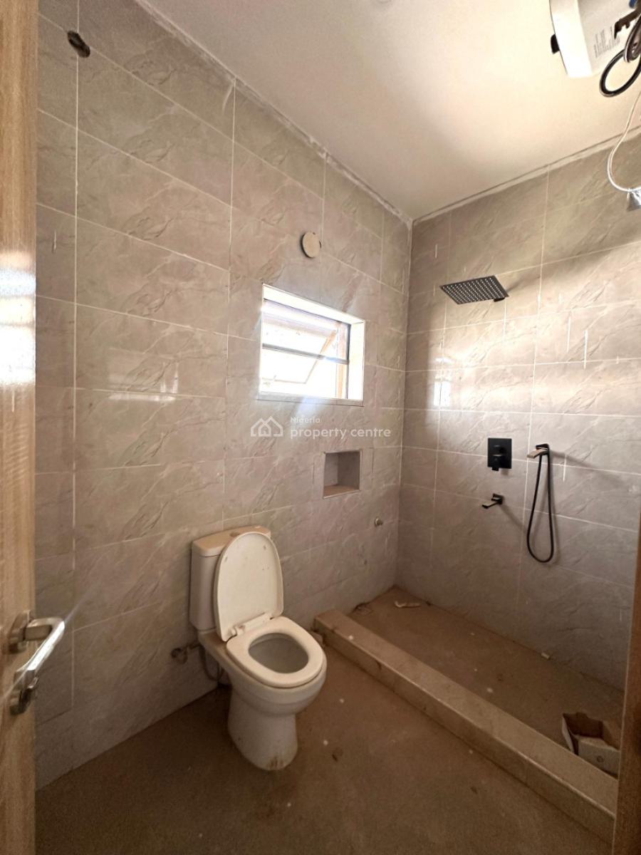 4bedroom Terrace Duplex with a Room Bq, Guzape District, Abuja, Terraced Duplex for Rent