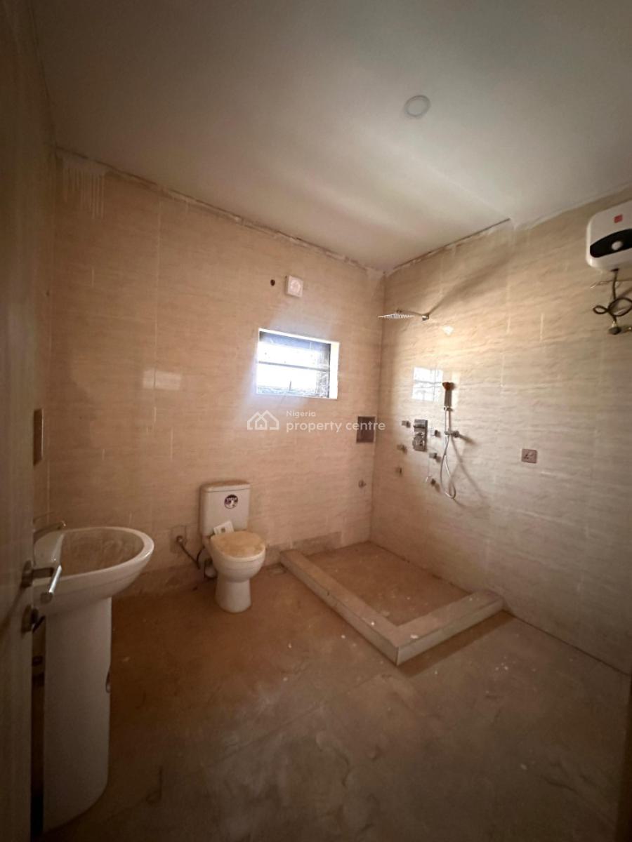 4bedroom Terrace Duplex with a Room Bq, Guzape District, Abuja, Terraced Duplex for Rent