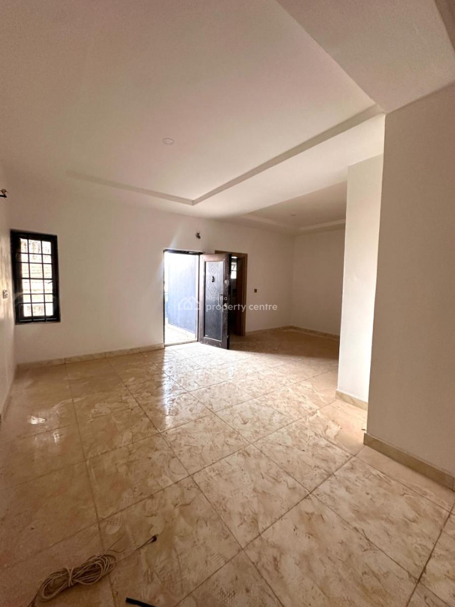 4bedroom Terrace Duplex with a Room Bq, Guzape District, Abuja, Terraced Duplex for Rent