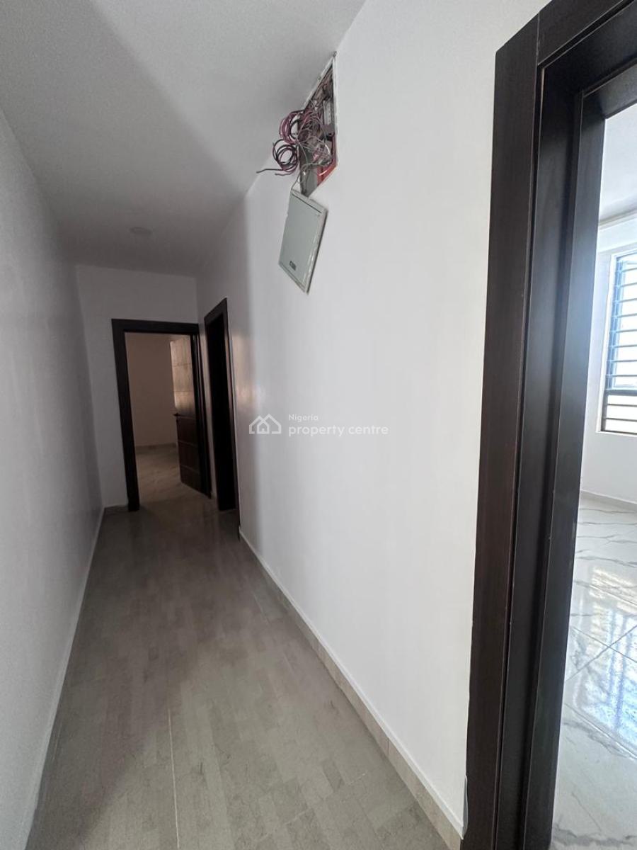 Luxurious 3bedroom Apartment + Bq Serviced, Lekki Phase 1, Lekki, Lagos, Flat / Apartment for Rent