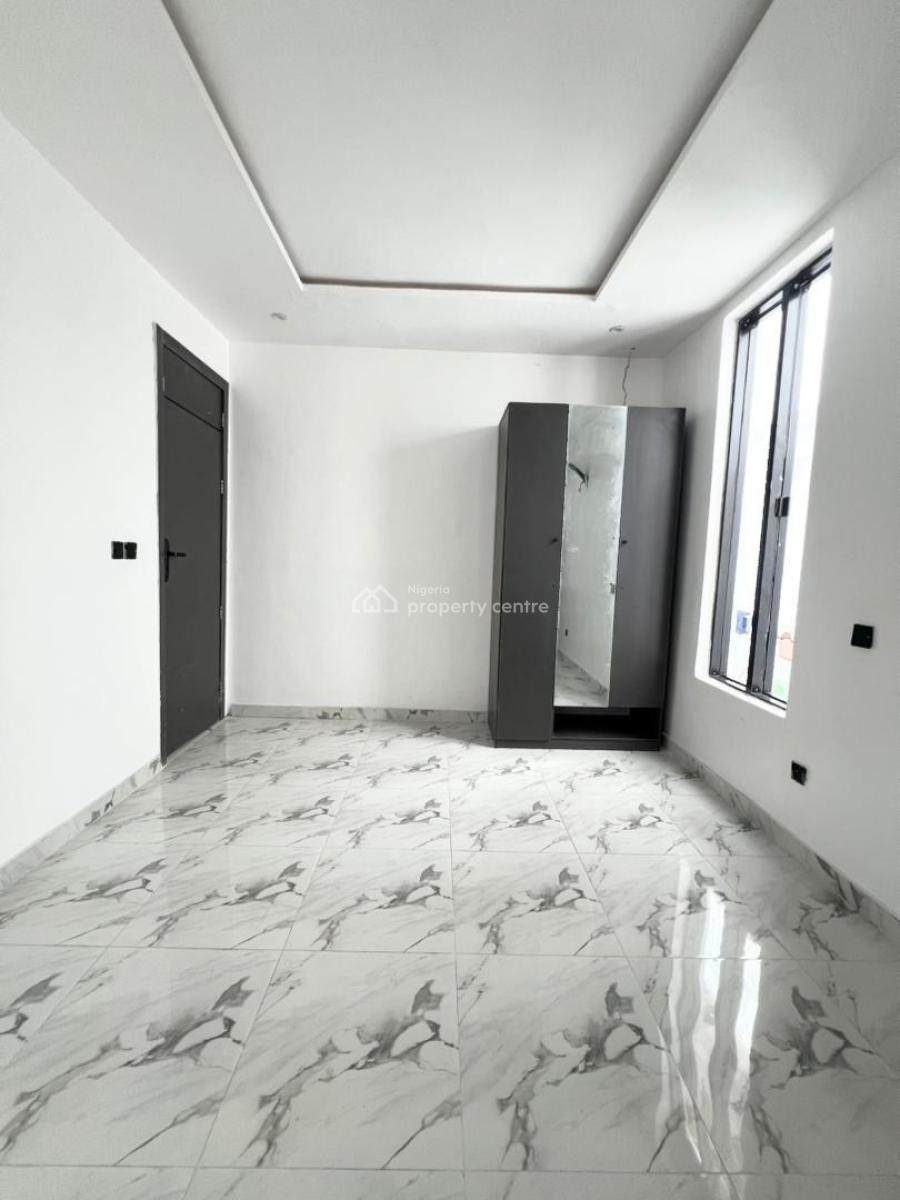 Very Clean 5bedrooms, Chevron, Lekki, Lagos, Detached Duplex for Sale