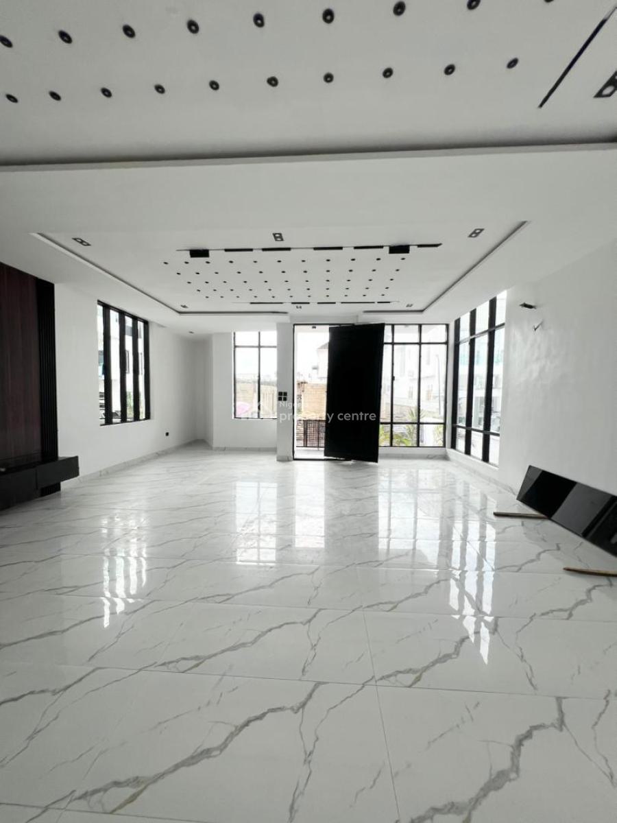 Very Clean 5bedrooms, Chevron, Lekki, Lagos, Detached Duplex for Sale