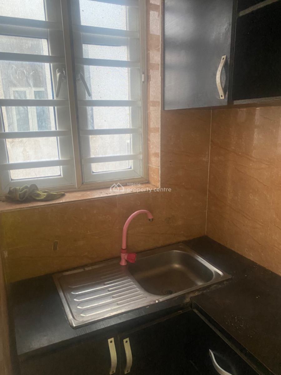 Single Room Self Contain (upstairs), Lekki, Lagos, Self Contain (single Rooms) for Rent