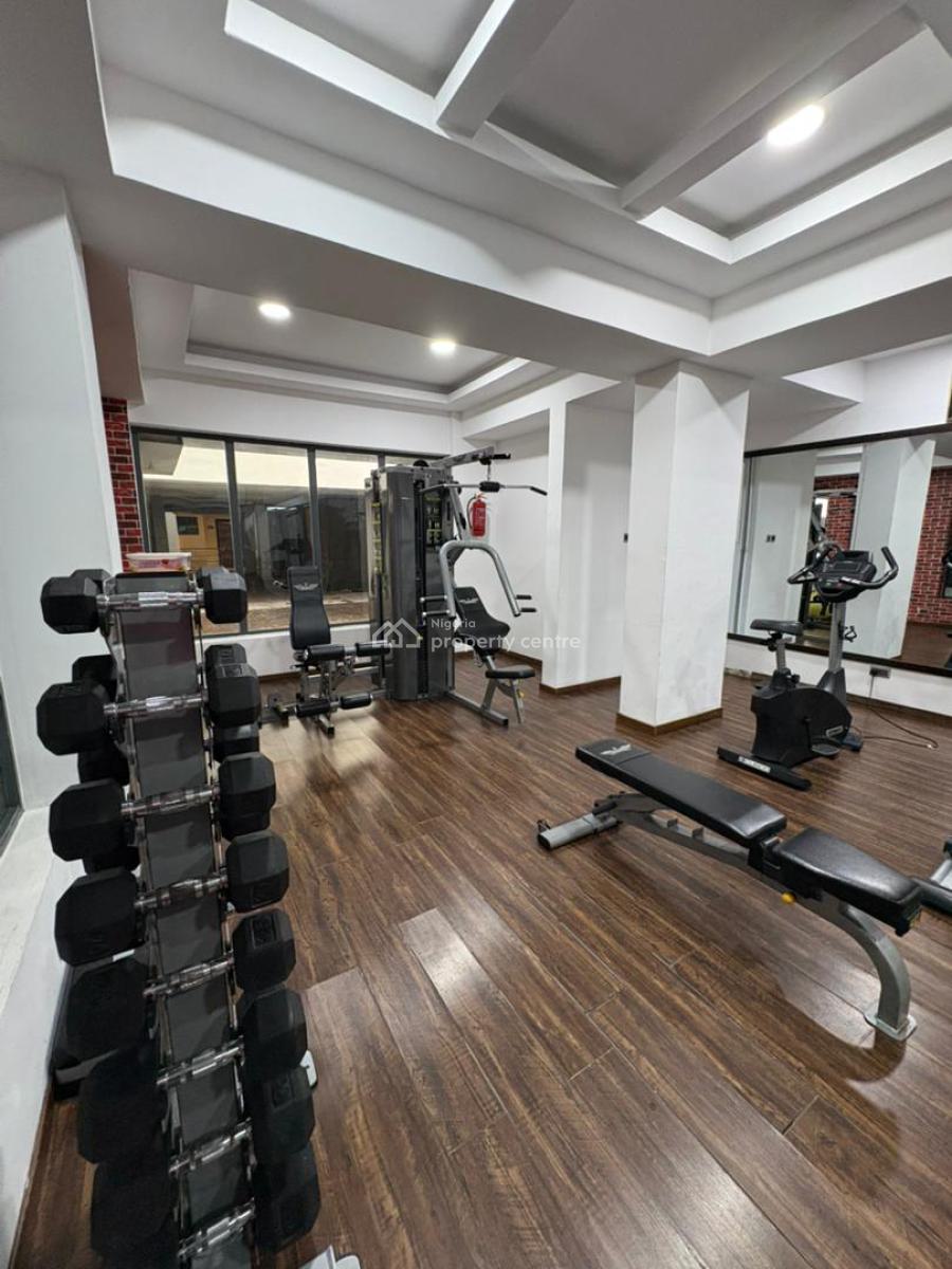 Stunning 3-bedroom Maisonette with Swimming Pool & Gym, Ikoyi, Lagos, Flat / Apartment Short Let