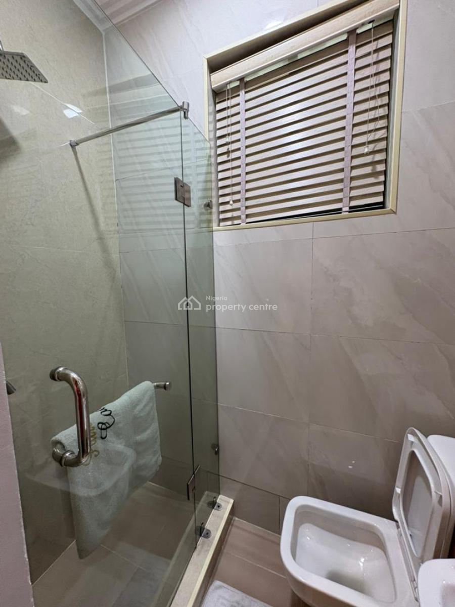 Stunning 3-bedroom Maisonette with Swimming Pool & Gym, Ikoyi, Lagos, Flat / Apartment Short Let